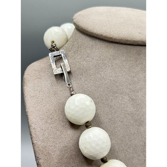 White Glass Beads Necklace Oversized Beads Unusual Signed Sterling Silver Clasp - Picture 5 of 9